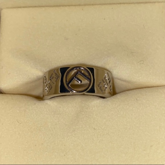 FENDI FF SILVER RING - Picture 2 of 6